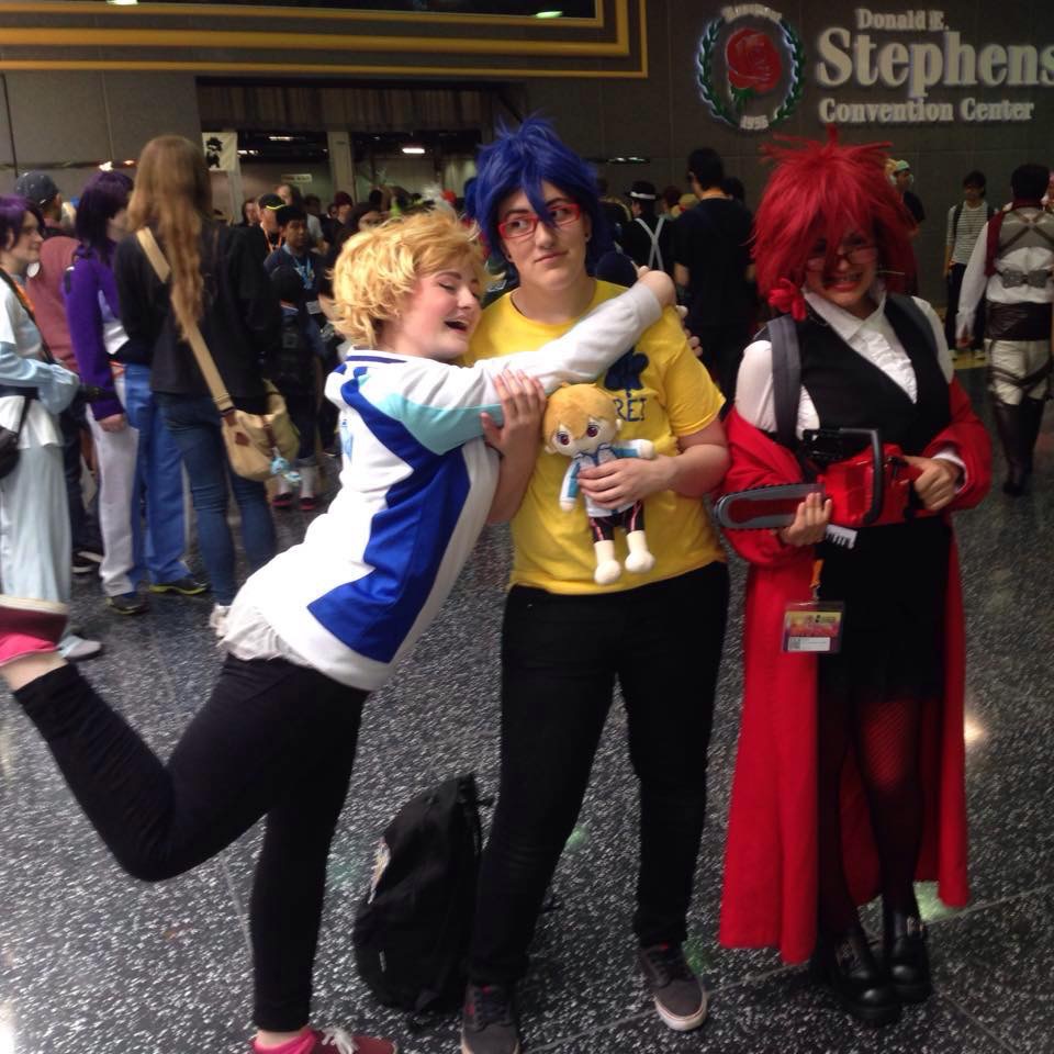 Mya at ACen 2015, cosplaying as Grell Sutcliff of Black Butler, with Nagisa Hazuki & Rei Ryugazaki from Free!